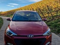 Gebraucht Hyundai i20 YES! 84 PS (61 kW) 2018 Rot Kleinwagen