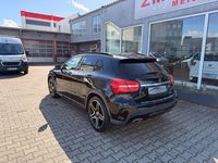 Gebraucht Mercedes GLA220 177 PS (130 kW) 2016 Schwarz SUV