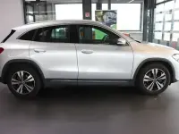 Gebraucht Mercedes GLA200 150 PS (110 kW) 2021 Silber SUV