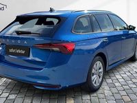 Neu Skoda Octavia Selection 150 PS (110 kW) 2025 Blau / raceblau Kombi