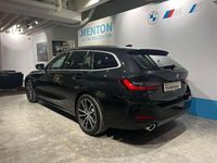 Gebraucht BMW 330e Shadowline 292 PS (214 kW) 2022 Schwarz Kombi