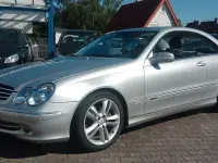 Gebraucht Mercedes CLK320 Avantgarde 218 PS (160 kW) 2002 Silber Coupé