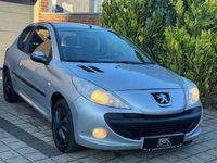 Gebraucht Peugeot 206 Basis 60 PS (44 kW) 2010 Silber Kleinwagen