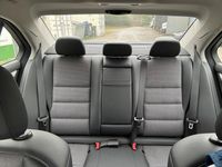 Gebraucht Mercedes C180 156 PS (114 kW) 2010 Silber Limousine