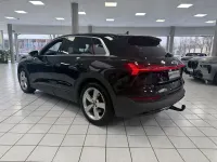 Gebraucht Audi e-tron S-Line 300 kW (408 PS) 2019 Brillantschwarz SUV