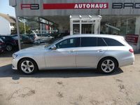 Gebraucht Mercedes E220 194 PS (142 kW) 2017 Silber Kombi