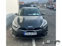 Gebraucht Kia Ceed Comfort 136 PS (100 kW) 2023 Schwarz Kleinwagen