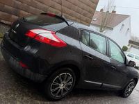 Gebraucht Renault Mégane GrandTour 116 PS (85 kW) 2011 Schwarz Kombi