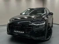 Gebraucht Audi Q8 340 PS (250 kW) 2023 Schwarz SUV
