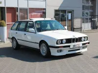 Brugt BMW 325 Shadowline 190 HK (139 kW) 1989 Hvid Stationcar