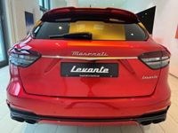 gebraucht Maserati Levante TROFEO MY23 V8 580PS AWD ! Rosso Magma !