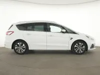 Gebraucht Ford S-MAX Titanium 150 PS (110 kW) 2022 Frost weiss Van / Kleinbus