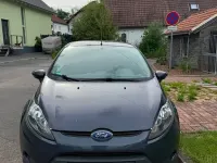 Gebraucht Ford Fiesta Trend 60 PS (44 kW) 2010 Grau Limousine