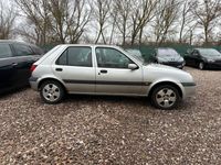 gebraucht Ford Fiesta 1.3