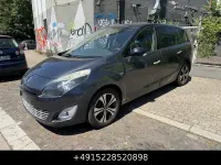 Gebraucht Renault Scenic E-Tech Bose Edition 110 PS (80 kW) 2011 Grau eclipse Kombi