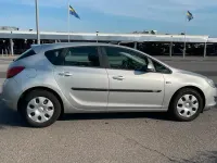 Gebraucht Opel Astra 160 PS (117 kW) 2011 Silber Coupé