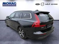 Gebraucht Volvo V60 120 PS (88 kW) 2024 Kombi