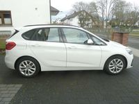 Gebraucht BMW 225 224 PS (164 kW) 2020 Weiß Van / Kleinbus