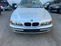 Gebraucht BMW 525 163 PS (119 kW) 2001 Silber Limousine