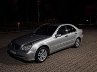 Gebraucht Mercedes C200 116 PS (85 kW) 2003 Silber Limousine