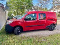 Usado Renault Kangoo 95 CV (69 kW) 2021 Rojo Monovolumen