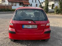 Gebraucht Honda Jazz 78 PS (57 kW) 2005 Rot Kleinwagen