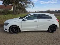 Gebraucht Mercedes A180 122 PS (89 kW) 2014 Weiß Limousine