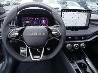 Neu Skoda Superb 265 PS (194 kW) 2026 Aluminiumsilber Kombi