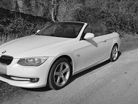 Gebraucht BMW 325 Cabriolet 218 PS (160 kW) 2013 Weiß Cabrio