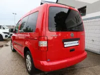 Gebraucht VW Caddy Team 102 PS (75 kW) 2010 Rot Van / Kleinbus