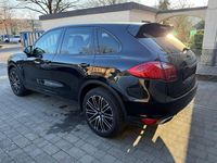 Gebraucht Porsche Cayenne 245 PS (180 kW) 2012 Schwarz SUV