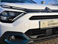 Gebraucht Citroën e-C4 Feel 100 kW (136 PS) 2023 Polar weiß metallic Limousine