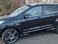 Gebraucht Ford Kuga Vignale 180 PS (132 kW) 2017 Schwarz SUV