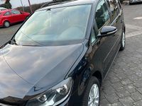 Gebraucht VW Touran 105 PS (77 kW) 2012 Schwarz Van / Kleinbus