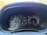 Gebraucht Hyundai i30 Select 110 PS (80 kW) 2018 Braun Limousine