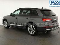 Neu Audi Q7 Basis 231 PS (169 kW) 2025 Samurai grau metallic SUV