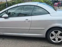 Gebraucht Peugeot 307 CC 136 PS (100 kW) 2004 Silber Cabrio