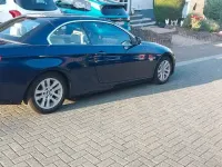Gebraucht BMW 320 Cabriolet 184 PS (135 kW) 2011 Blau Cabrio