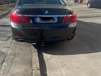 Gebraucht BMW 740 306 PS (225 kW) 2012 Schwarz Limousine