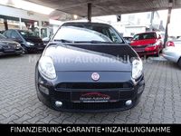 Gebraucht Fiat Punto Young 69 PS (50 kW) 2016 Schwarz Limousine