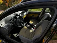 Gebraucht Peugeot 206 75 PS (55 kW) 2001 Schwarz Limousine