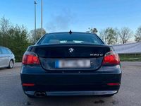 Gebraucht BMW 530 218 PS (160 kW) 2004 Blau Limousine