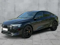 Second-hand Audi Q8 Sportback e-tron S-Line 300 kW (408 CP) 2022 Negru SUV
