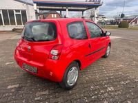 Gebraucht Renault Twingo 75 PS (55 kW) 2011 Rot Kleinwagen