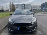 Używany Ford Focus ST-Line 150 KM (110 kW) 2017 Szary Sedan/Limuzyna