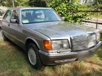 Gebraucht Mercedes 300 180 PS (132 kW) 1989 Silber Limousine