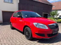 Gebraucht Skoda Fabia Cool Edition 60 PS (44 kW) 2010 Rot Kleinwagen