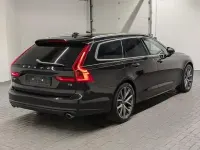Second-hand Volvo V90 Momentum 254 CP (186 kW) 2020 Negru Break