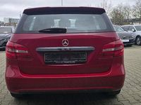 Gebraucht Mercedes B160 90 PS (66 kW) 2014 Rot Van / Kleinbus