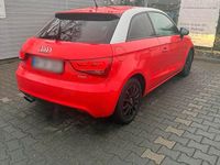 Gebraucht Audi A1 122 PS (89 kW) 2011 Rot Kleinwagen